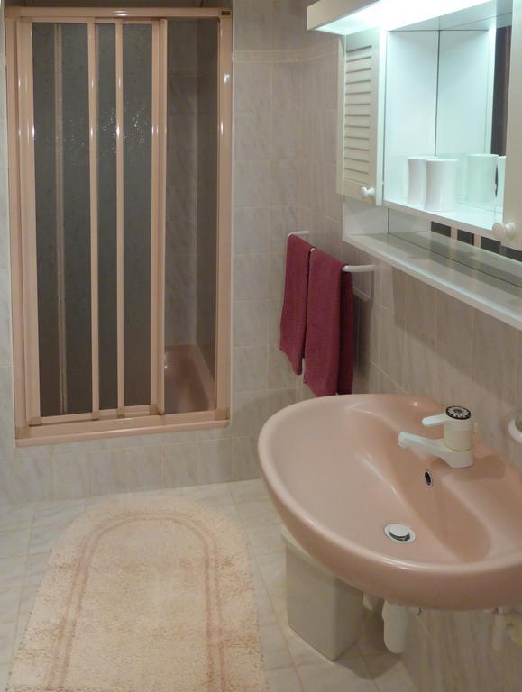 Haus Lechthaler Apartamento Aflenz Kurort Quarto foto